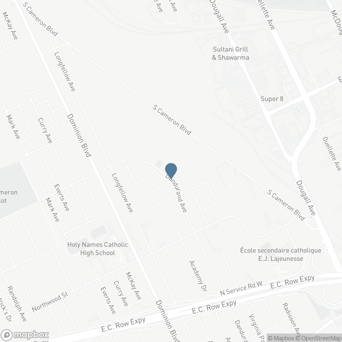 2264 DANDURAND, Windsor, Ontario N9E 4Z7